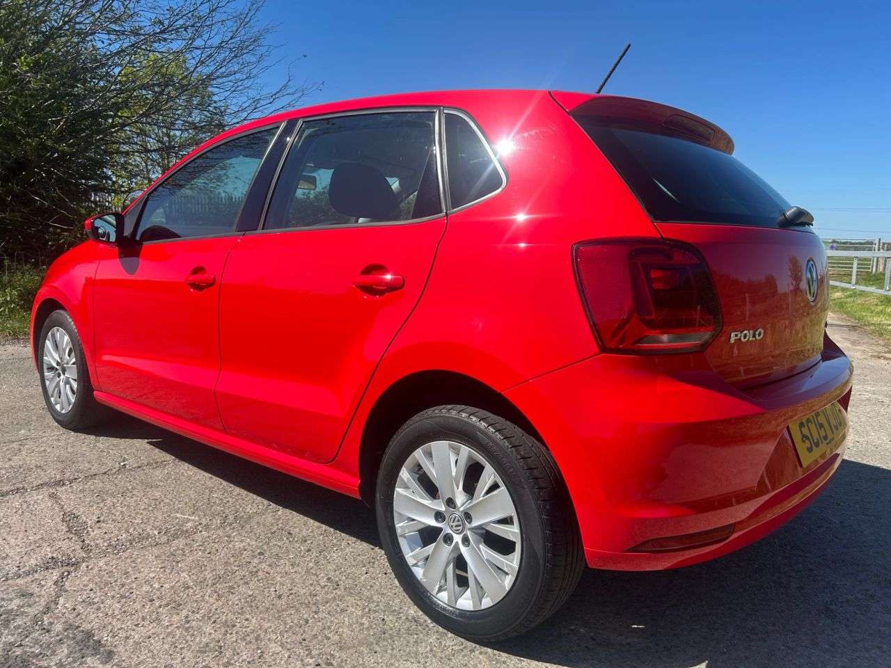 2015 VOLKSWAGEN POLO 2015 VOLKSWAGEN POLO