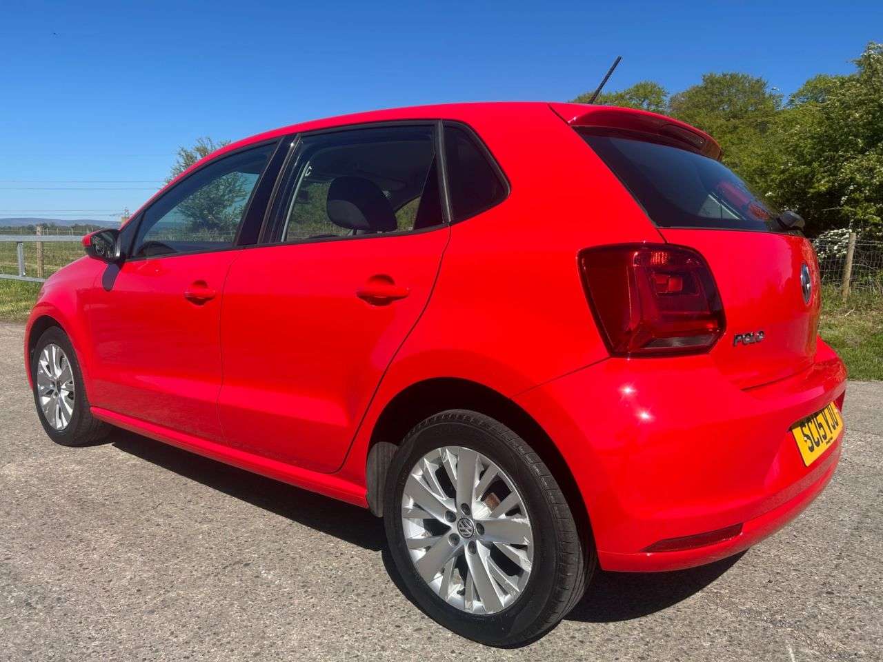2015 VOLKSWAGEN POLO 2015 VOLKSWAGEN POLO