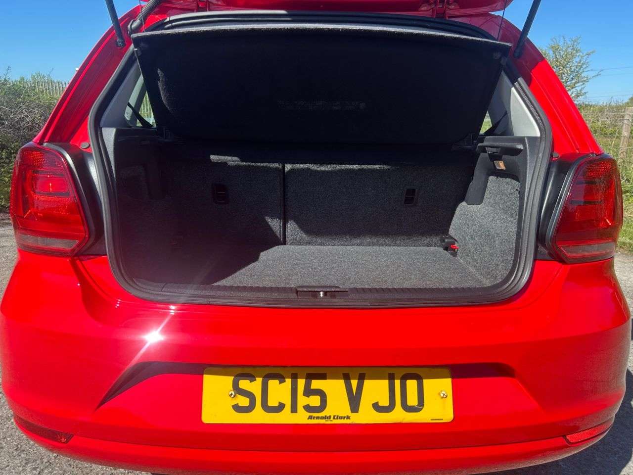 2015 VOLKSWAGEN POLO 2015 VOLKSWAGEN POLO