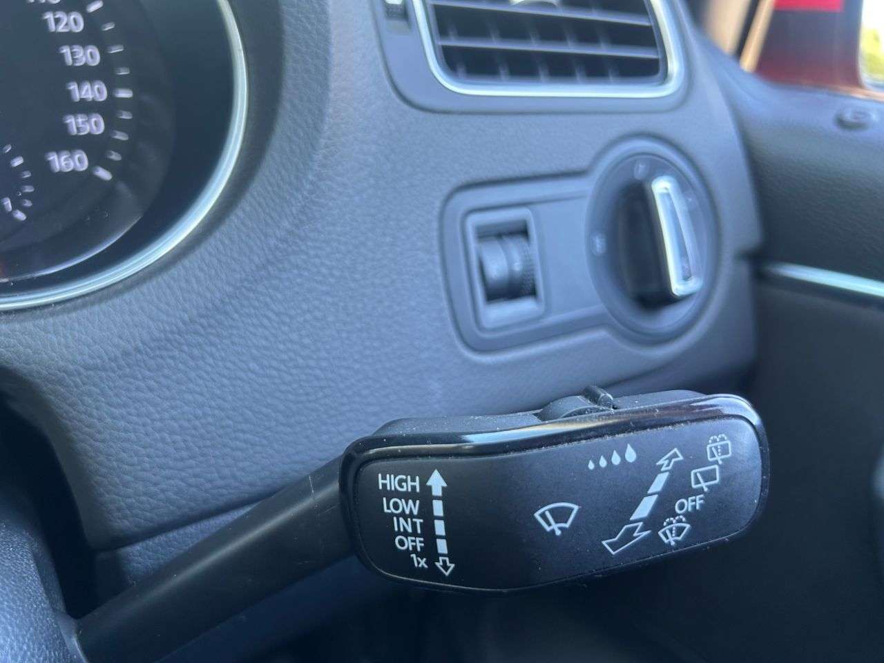2015 VOLKSWAGEN POLO 2015 VOLKSWAGEN POLO