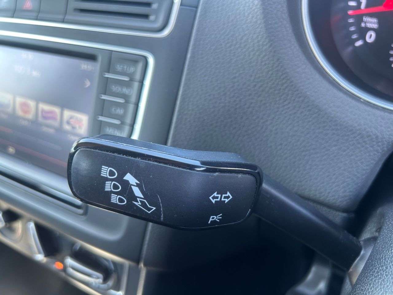 2015 VOLKSWAGEN POLO 2015 VOLKSWAGEN POLO