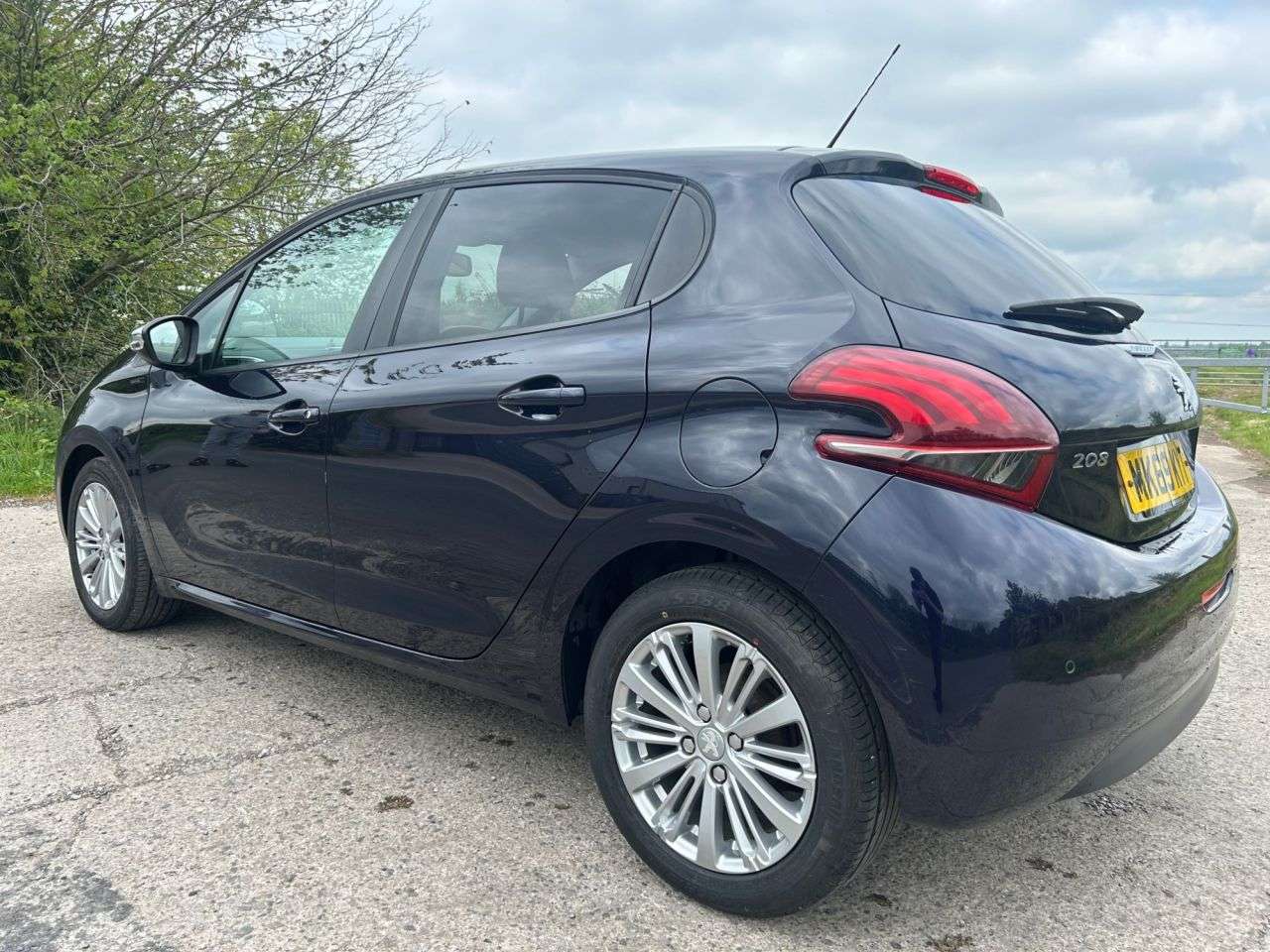 2019 PEUGEOT 208 2019 PEUGEOT 208