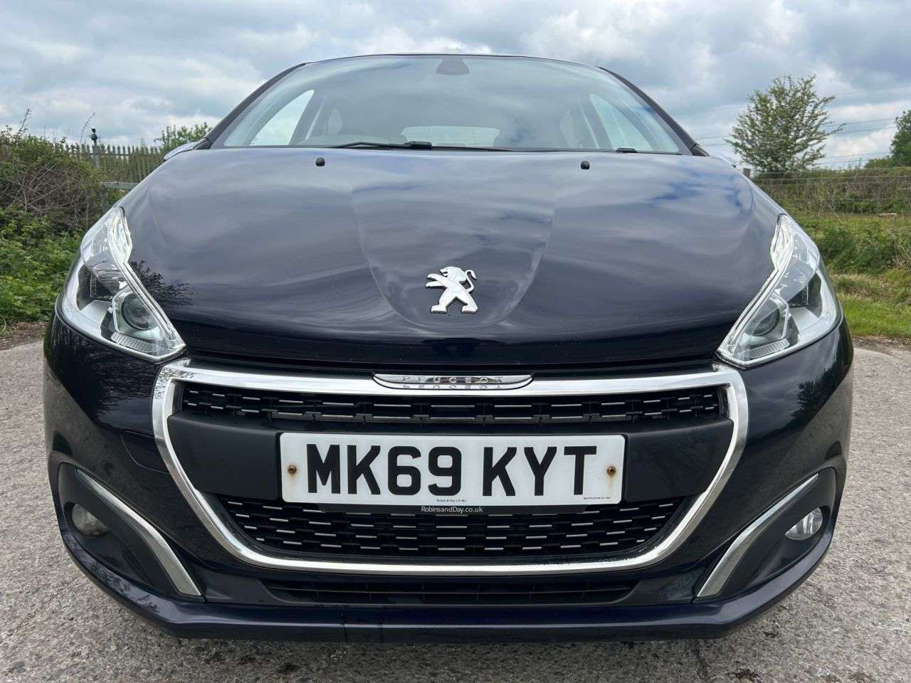 2019 PEUGEOT 208 2019 PEUGEOT 208