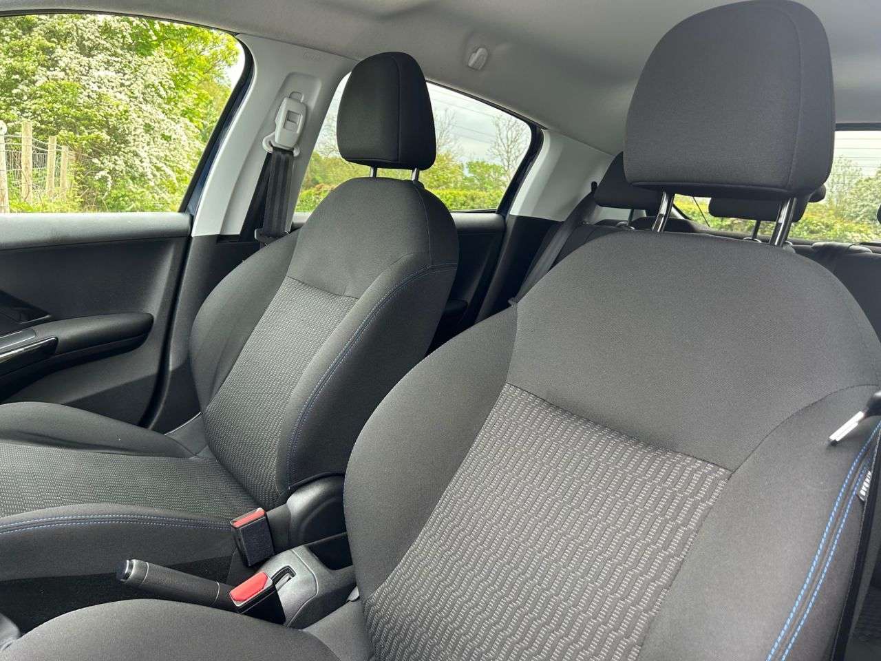 2019 PEUGEOT 208 2019 PEUGEOT 208