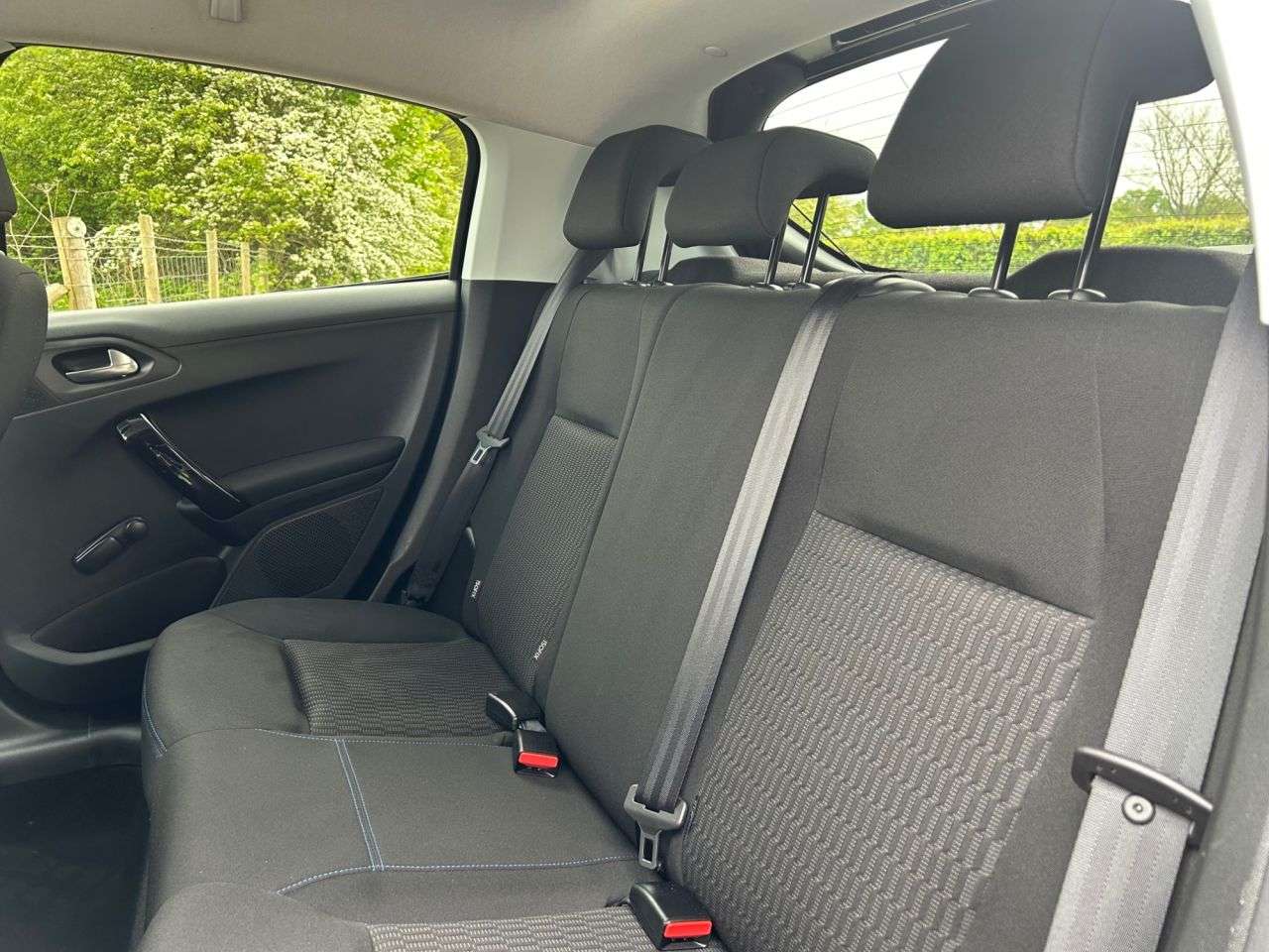 2019 PEUGEOT 208 2019 PEUGEOT 208