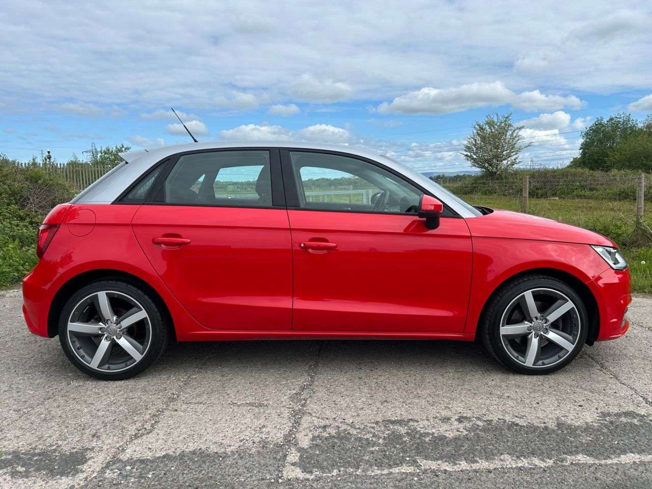 A 2016 AUDI A1 1.4 TFSI Sport Sportback 5dr Petrol Manual Euro 6 (s/s) (125 ps) A 2016 AUDI A1 1.4 TFSI Sport Sportback 5dr Petrol Manual Euro 6 (s/s) (125 ps)