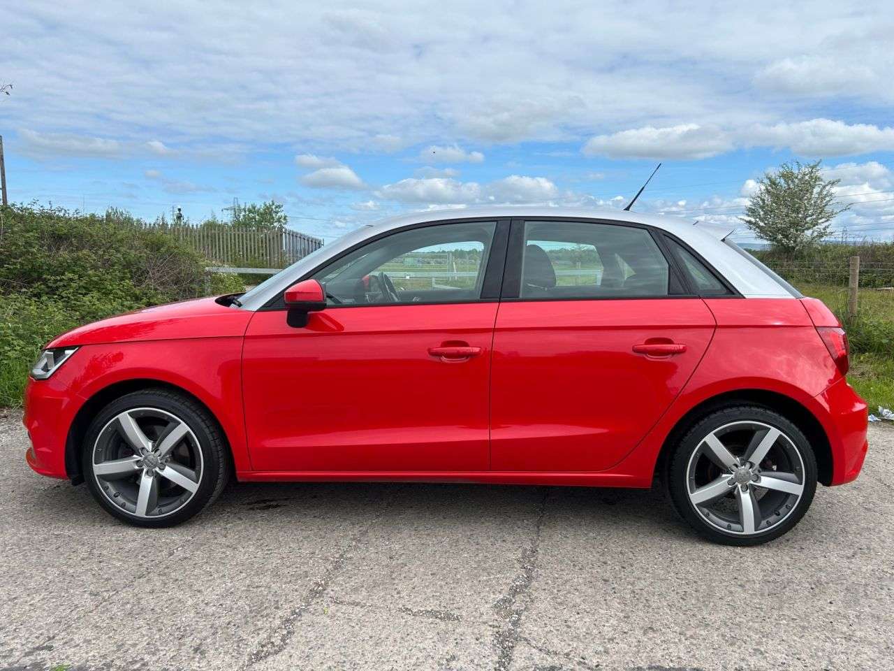 2016 AUDI A1 2016 AUDI A1