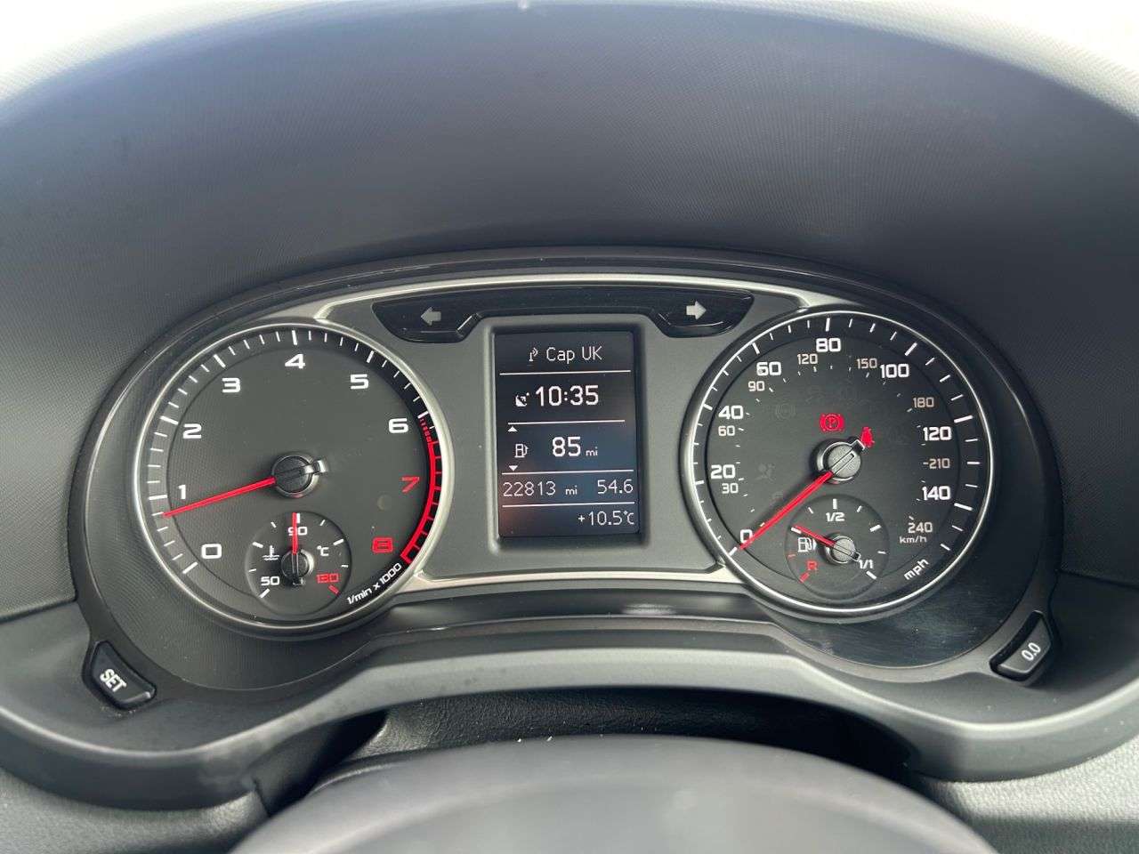 2016 AUDI A1 2016 AUDI A1