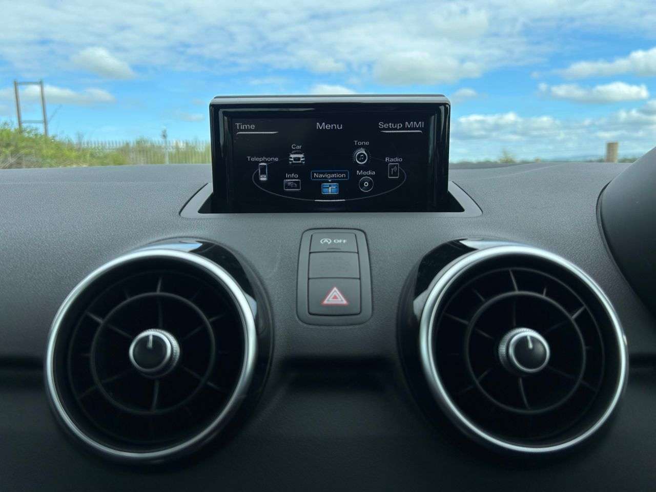 2016 AUDI A1 2016 AUDI A1