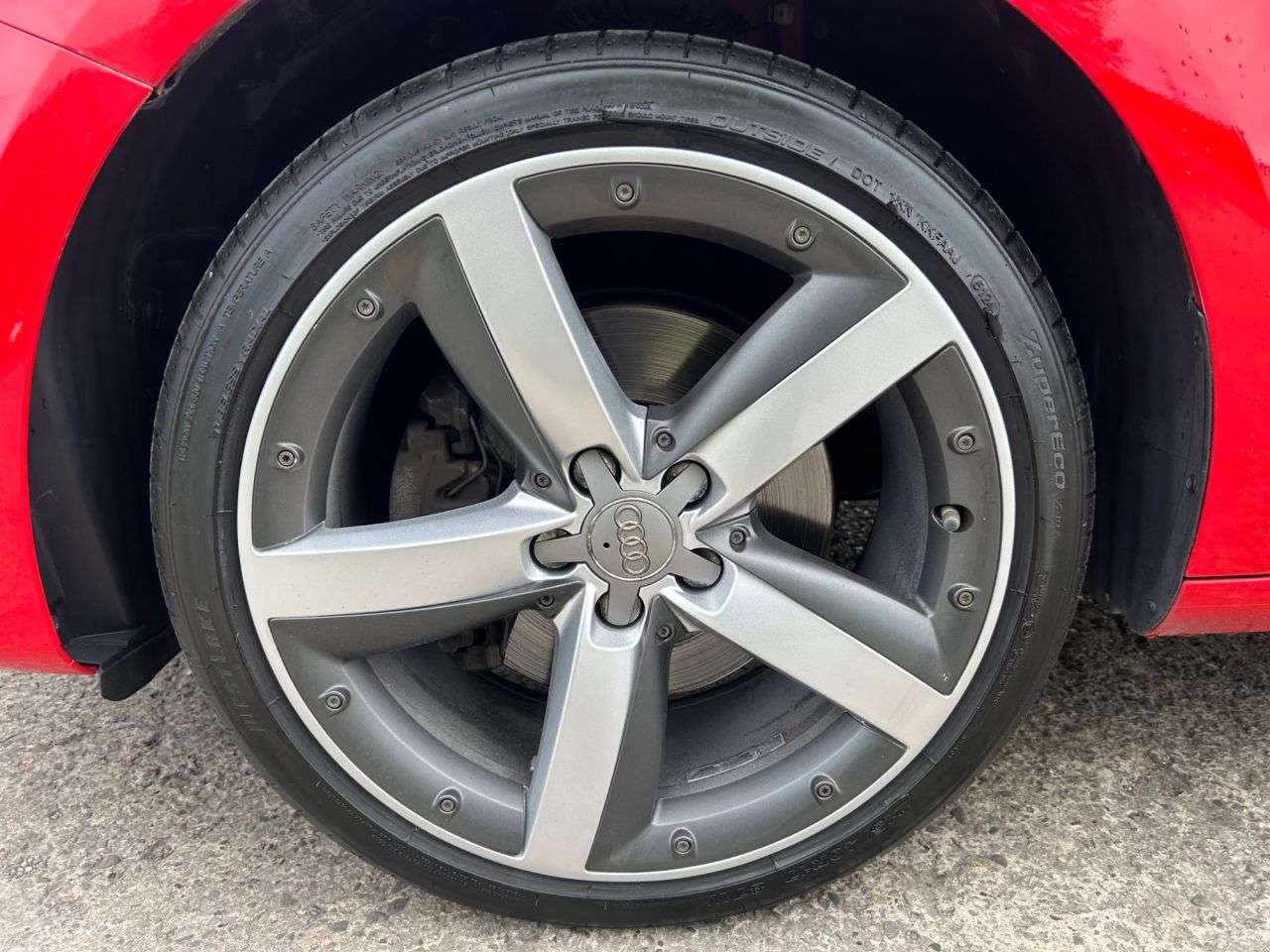 2016 AUDI A1 2016 AUDI A1