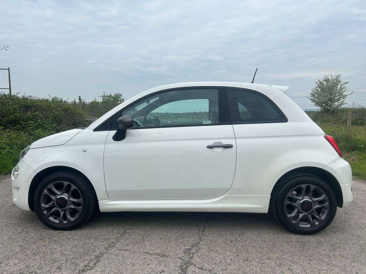 2016 FIAT 500 2016 FIAT 500