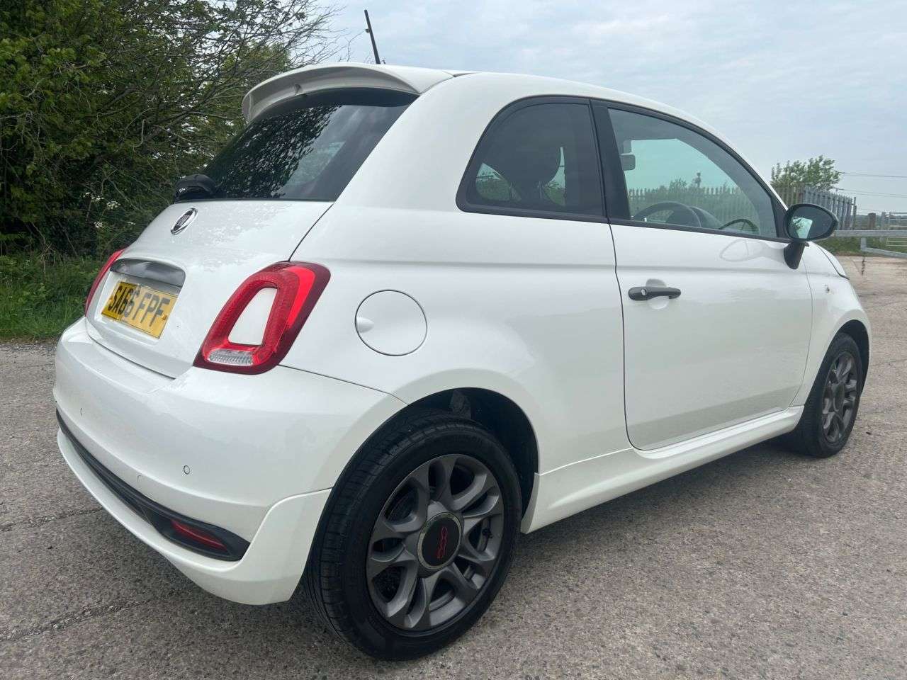 2016 FIAT 500 2016 FIAT 500