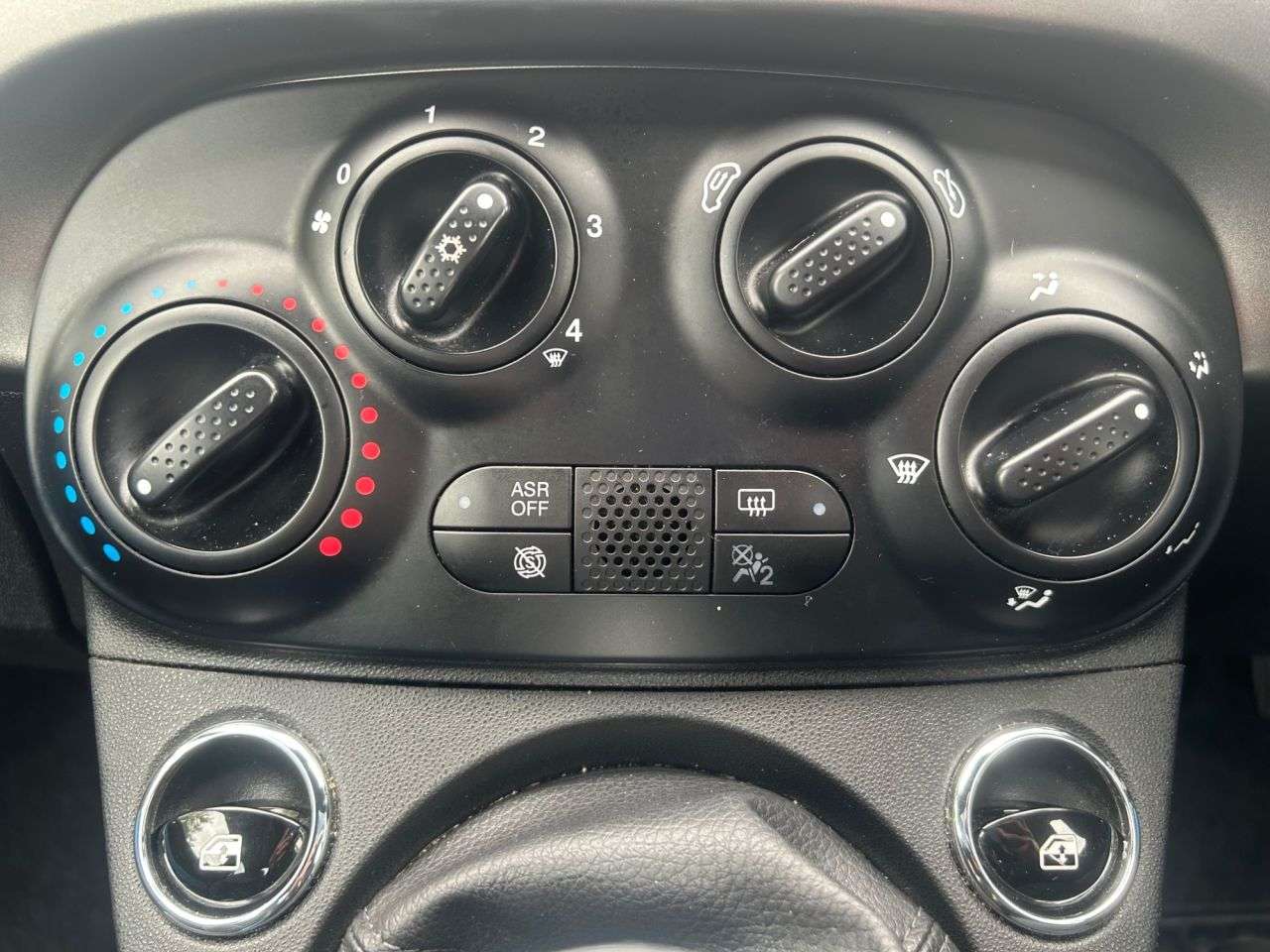 2016 FIAT 500 2016 FIAT 500