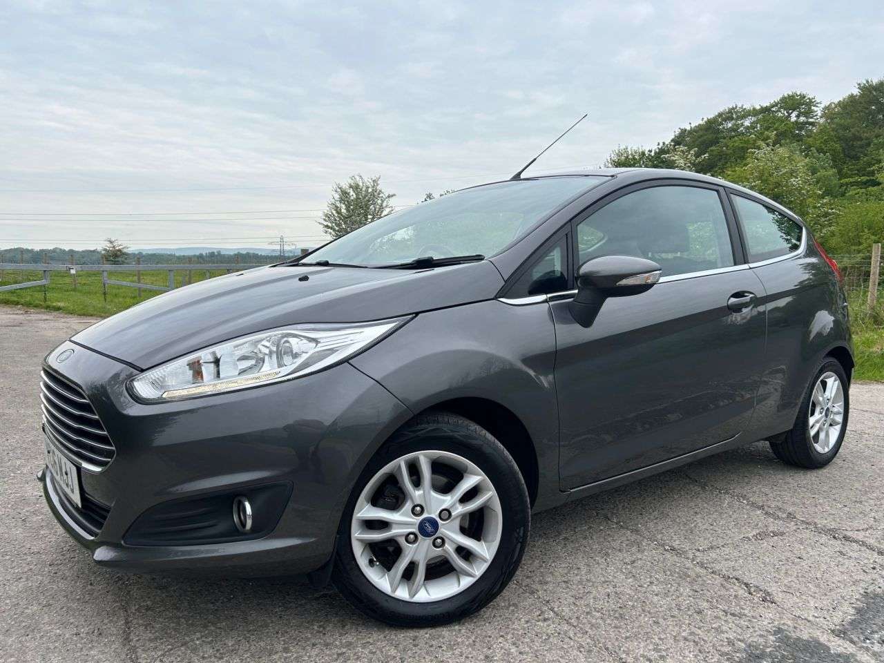 A 2016 FORD FIESTA 1.0T EcoBoost Zetec Hatchback 3dr Petrol Manual Euro 6 (s/s) (100 ps) GREAT A 2016 FORD FIESTA 1.0T EcoBoost Zetec Hatchback 3dr Petrol Manual Euro 6 (s/s) (100 ps) GREAT
