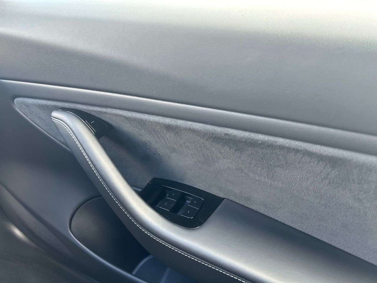 2019 TESLA MODEL 3 2019 TESLA MODEL 3