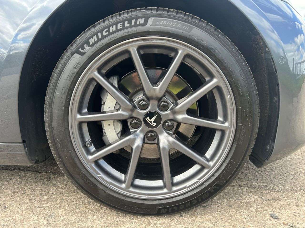 2019 TESLA MODEL 3 2019 TESLA MODEL 3