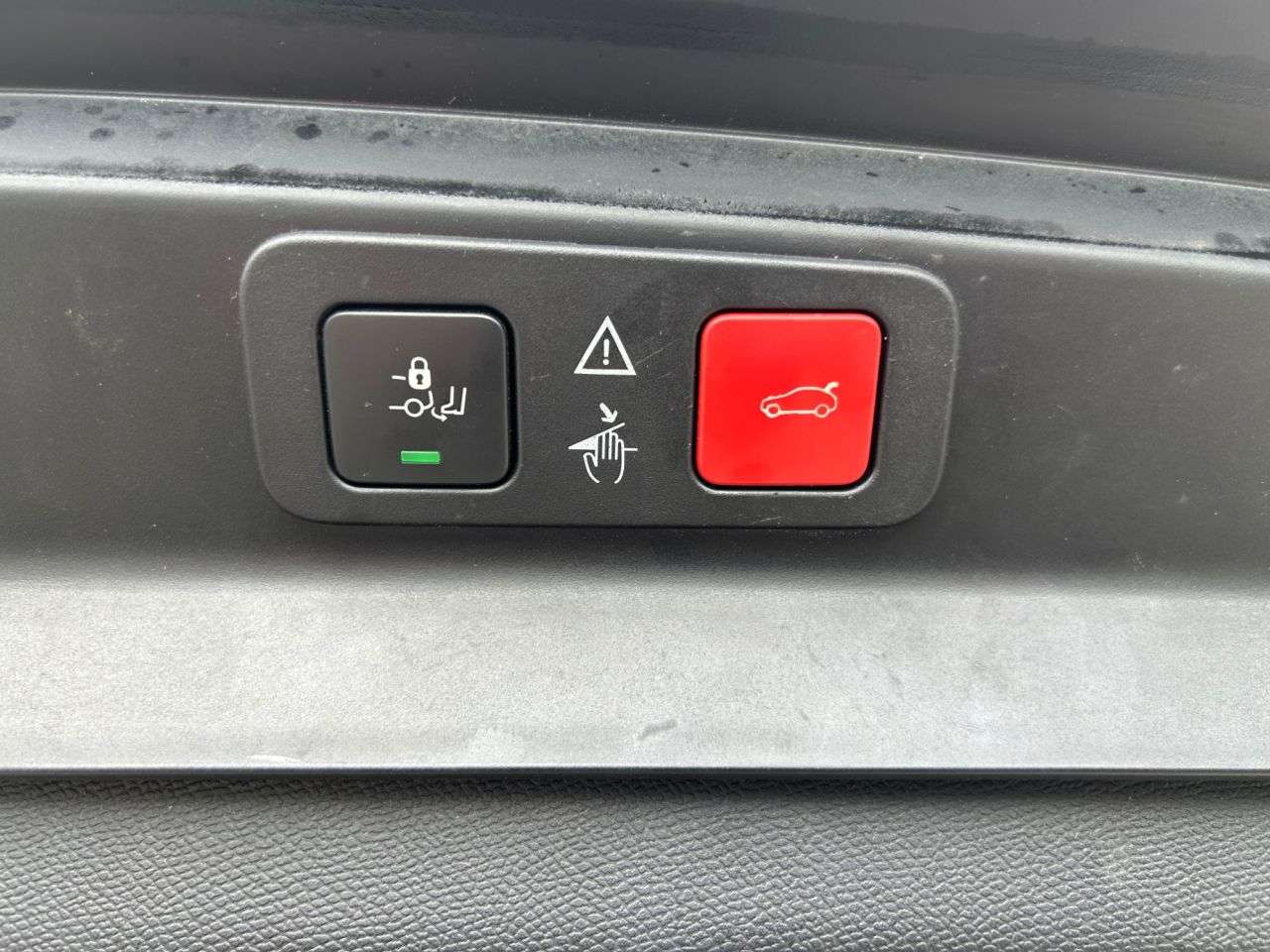 2019 PEUGEOT 5008 2019 PEUGEOT 5008