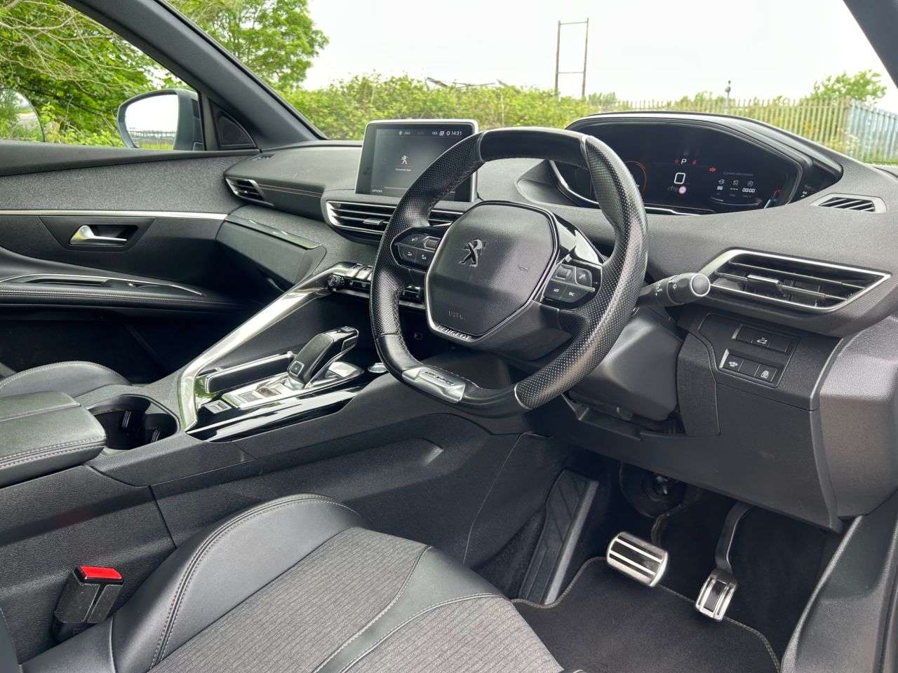2019 PEUGEOT 5008 2019 PEUGEOT 5008