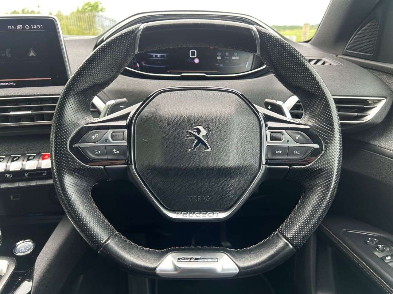 2019 PEUGEOT 5008 2019 PEUGEOT 5008