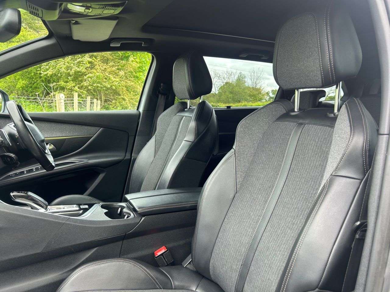 2019 PEUGEOT 5008 2019 PEUGEOT 5008