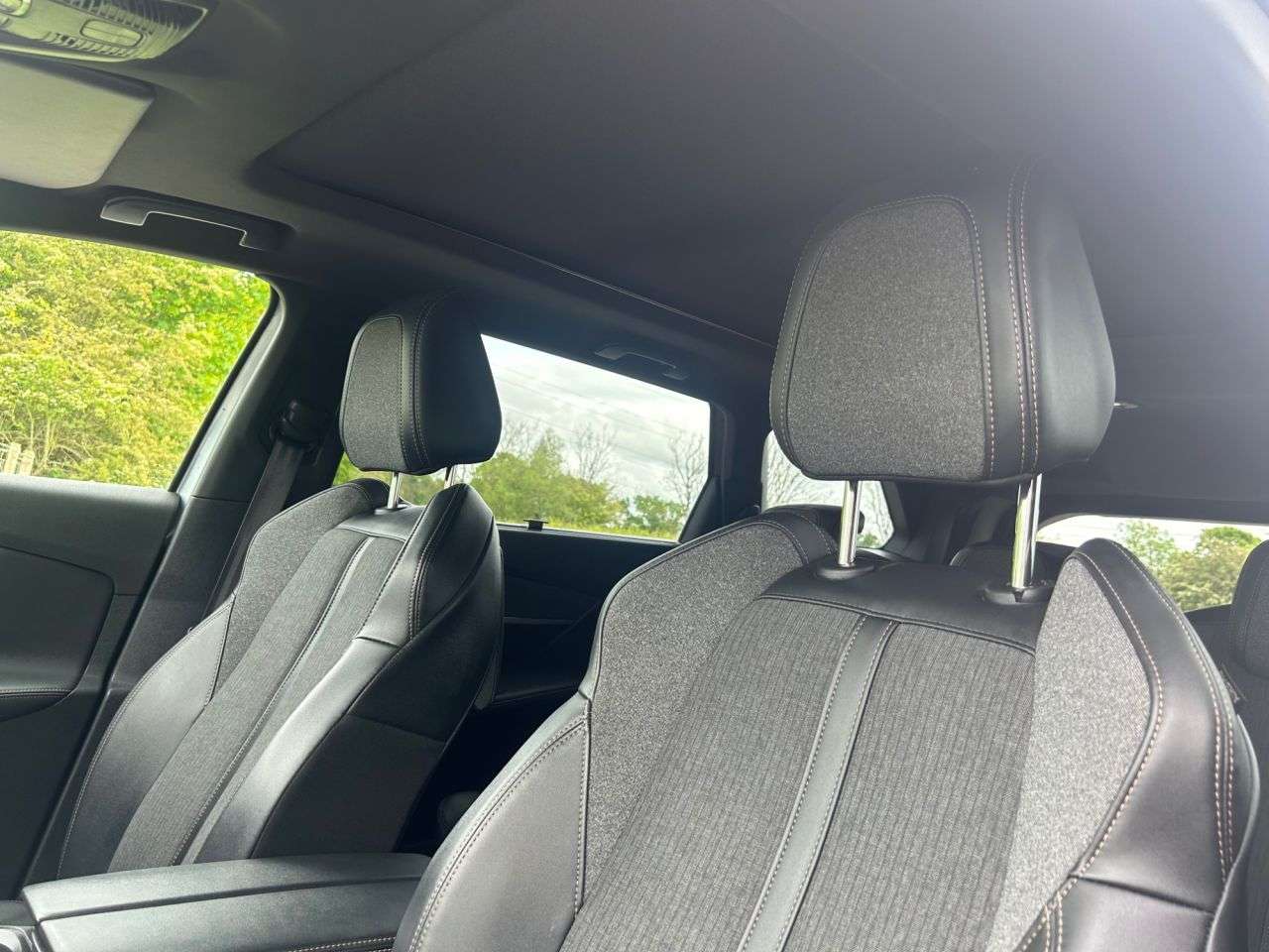 2019 PEUGEOT 5008 2019 PEUGEOT 5008