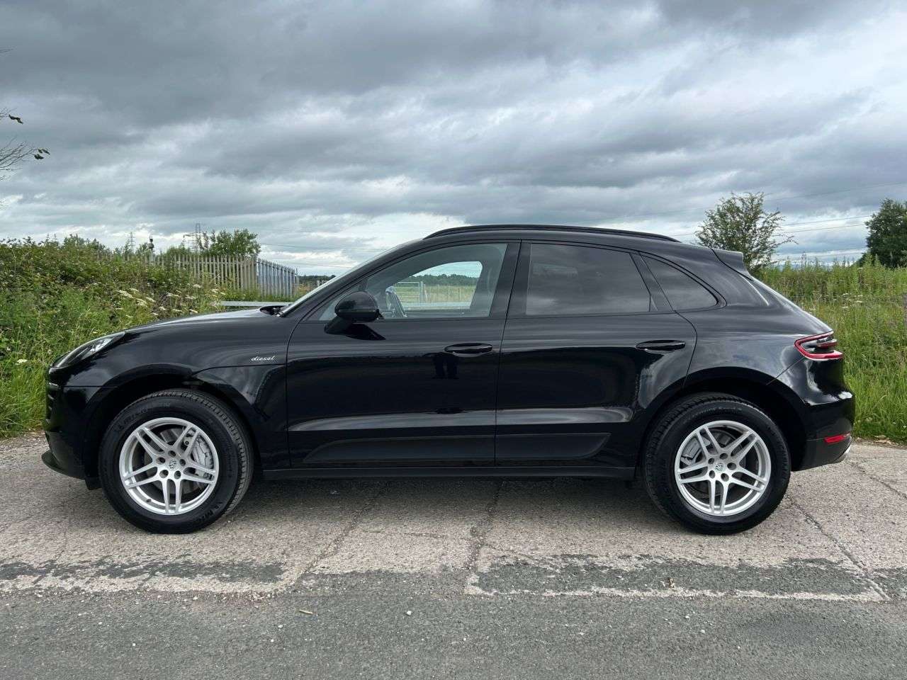 2015 PORSCHE MACAN 2015 PORSCHE MACAN