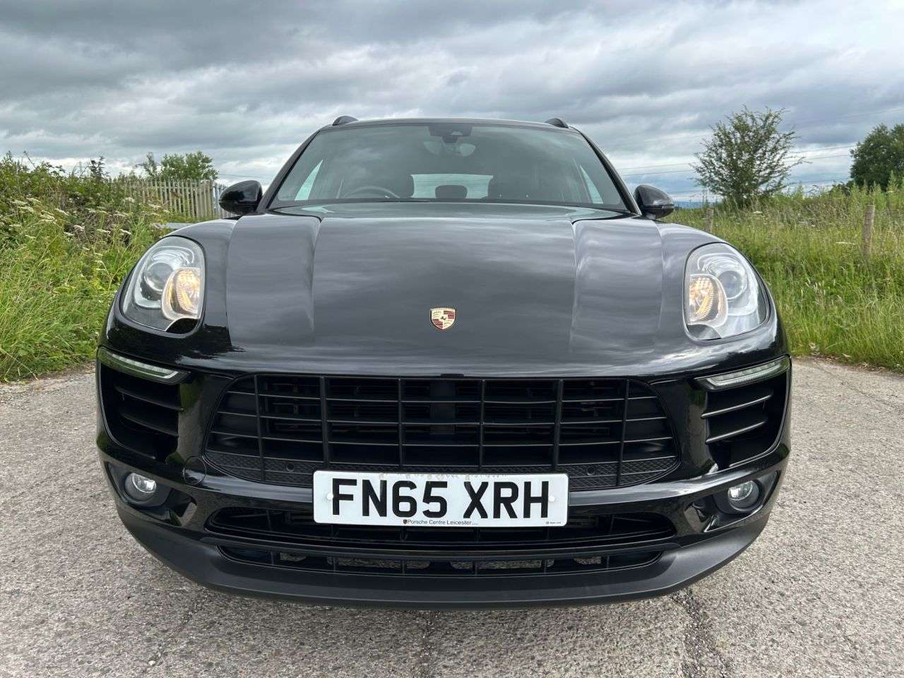 2015 PORSCHE MACAN 2015 PORSCHE MACAN
