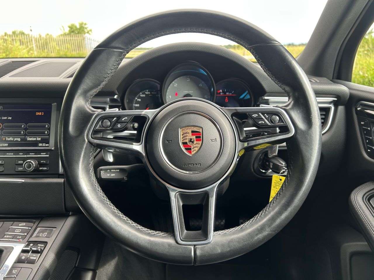 2015 PORSCHE MACAN 2015 PORSCHE MACAN