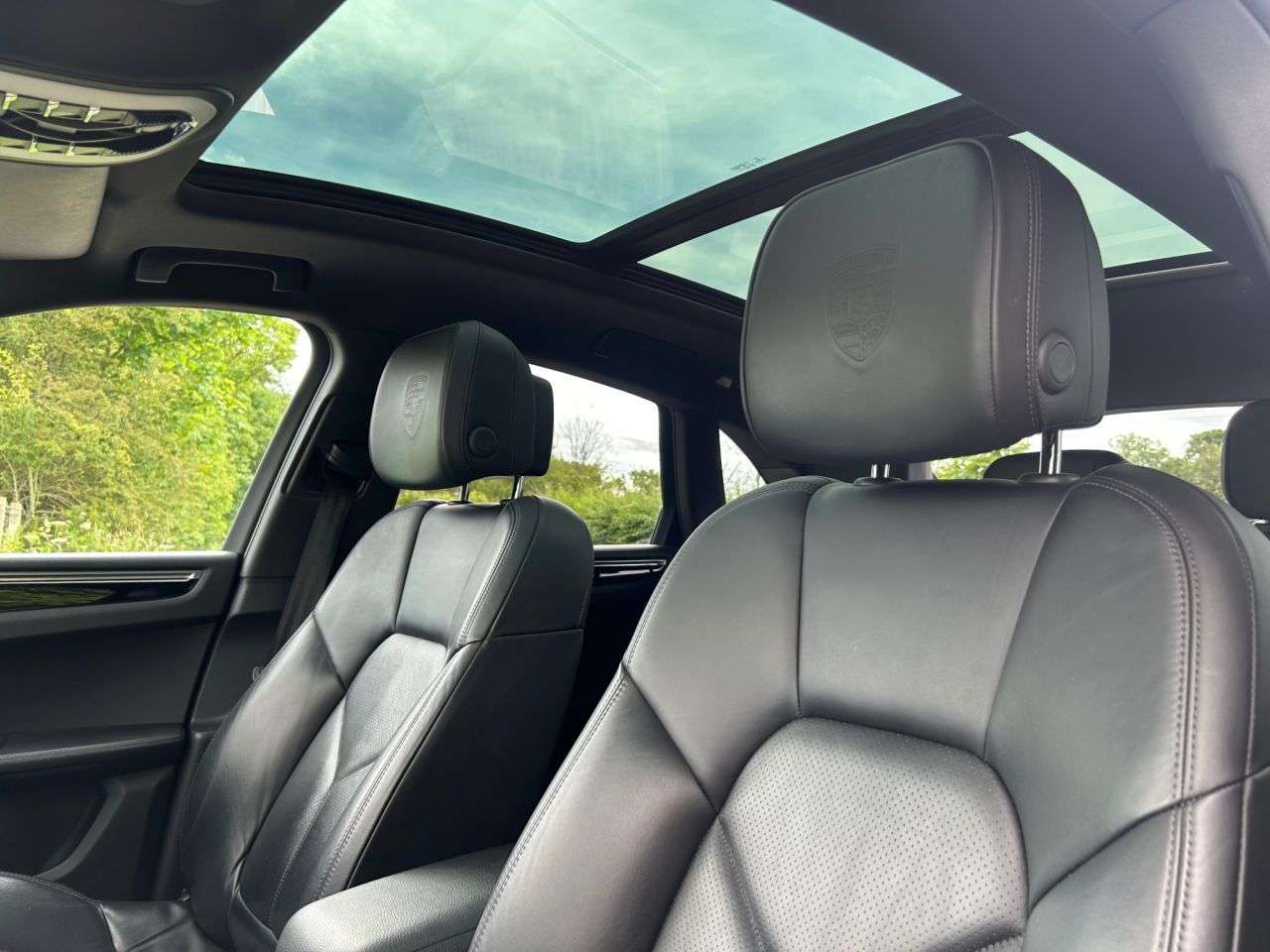 2015 PORSCHE MACAN 2015 PORSCHE MACAN