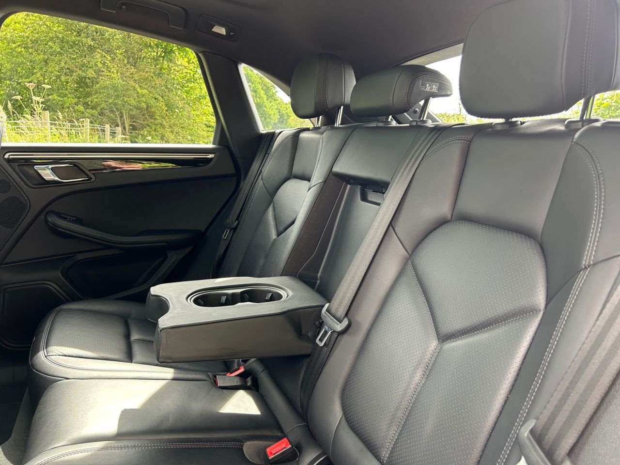 2015 PORSCHE MACAN 2015 PORSCHE MACAN