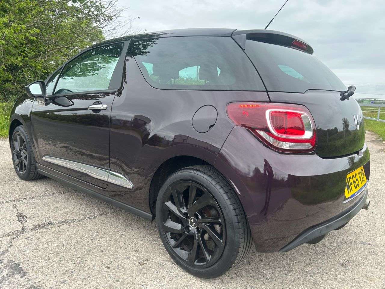 2015 DS AUTOMOBILES DS 3 2015 DS AUTOMOBILES DS 3