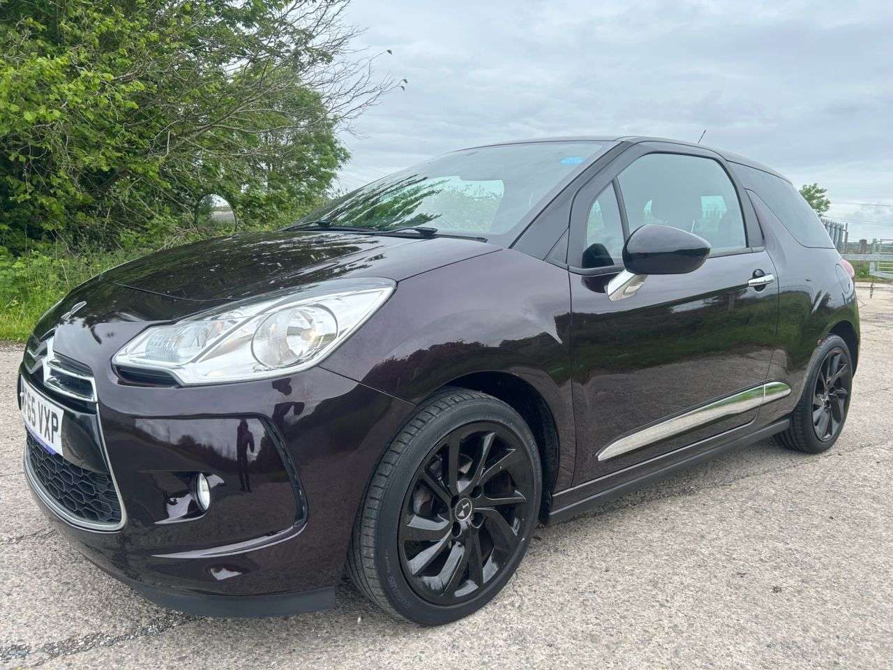 2015 DS AUTOMOBILES DS 3 2015 DS AUTOMOBILES DS 3