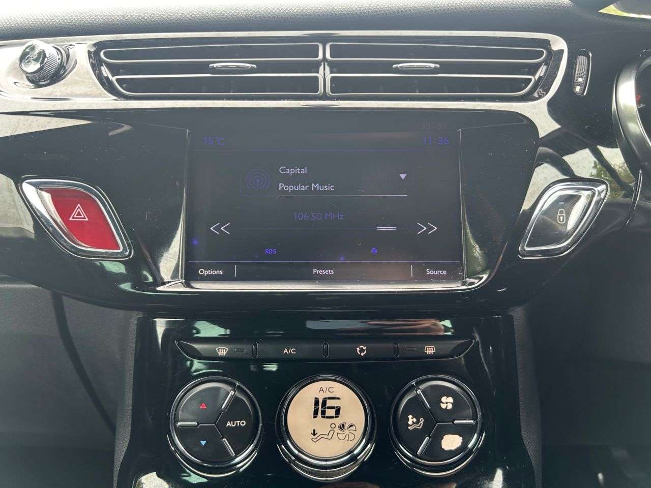 2015 DS AUTOMOBILES DS 3 2015 DS AUTOMOBILES DS 3