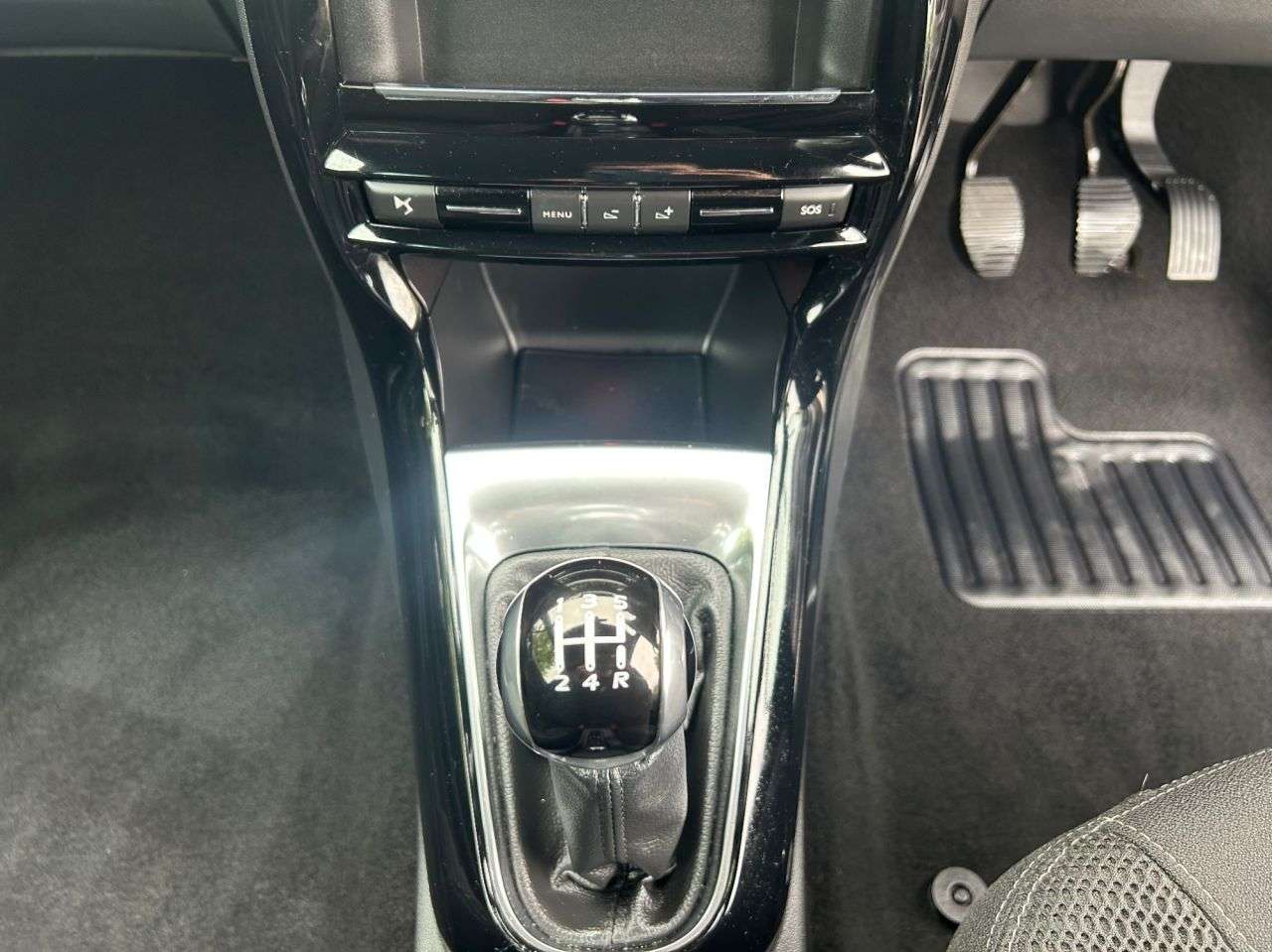 2015 DS AUTOMOBILES DS 3 2015 DS AUTOMOBILES DS 3