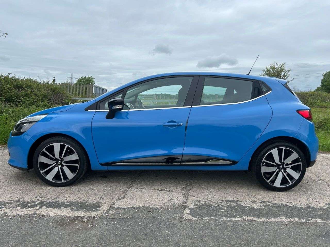2014 RENAULT CLIO 2014 RENAULT CLIO