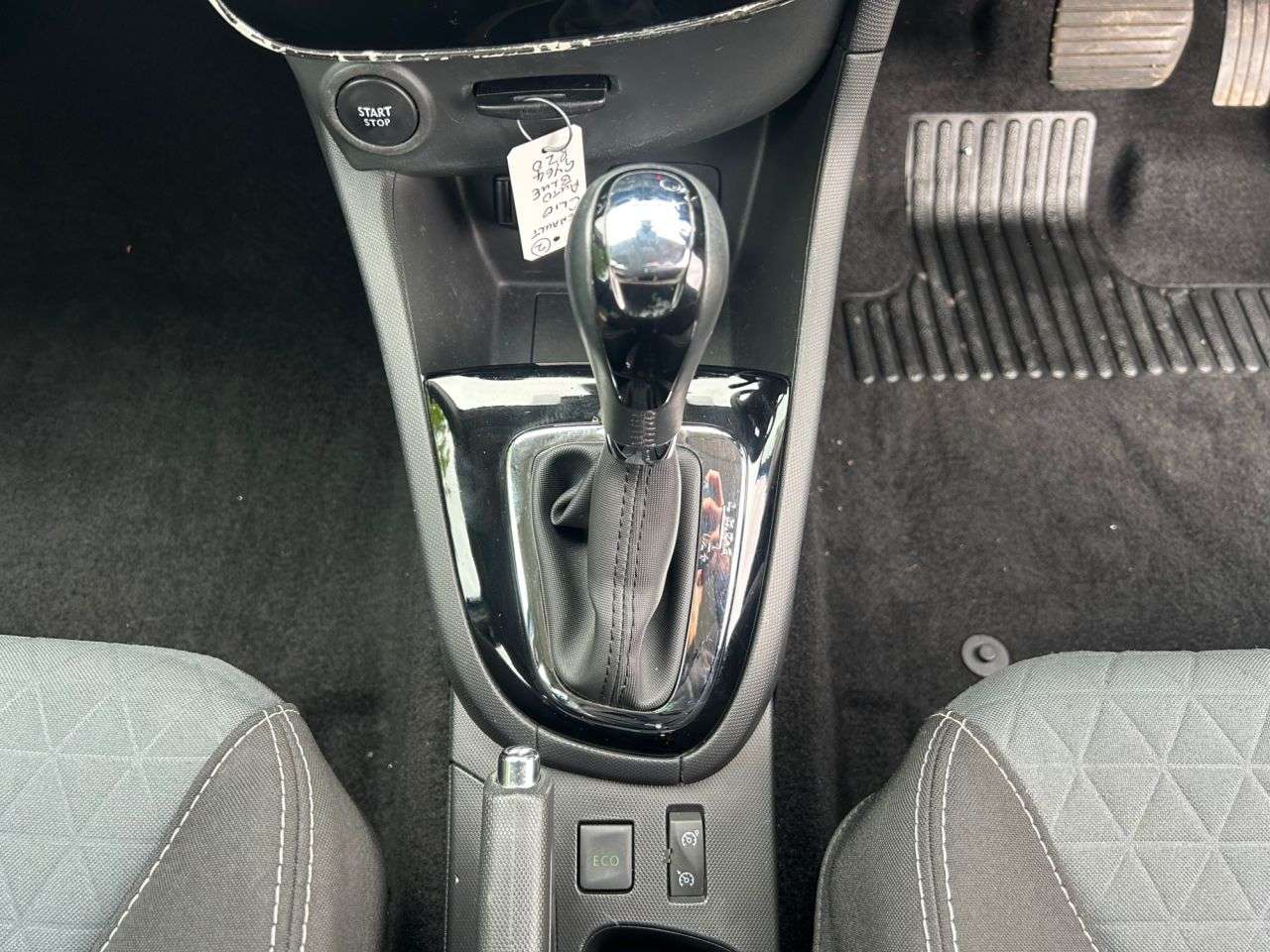 2014 RENAULT CLIO 2014 RENAULT CLIO