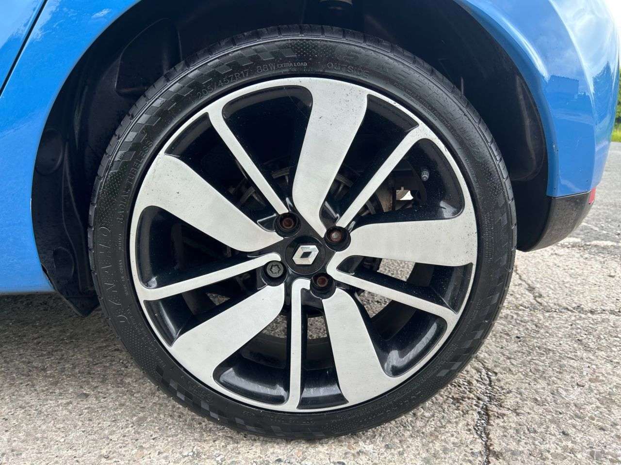 2014 RENAULT CLIO 2014 RENAULT CLIO