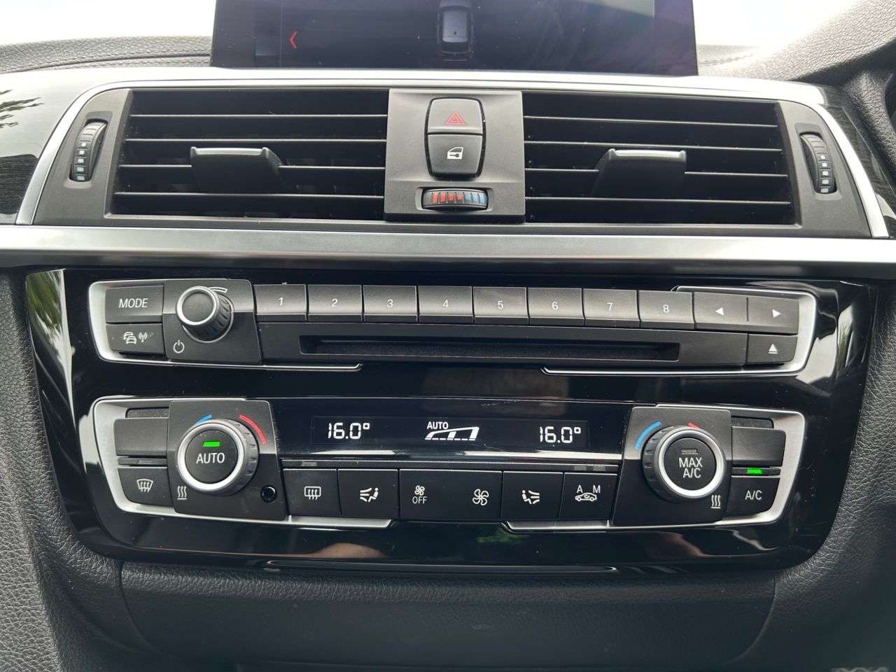 2018 BMW 3 SERIES 2018 BMW 3 SERIES