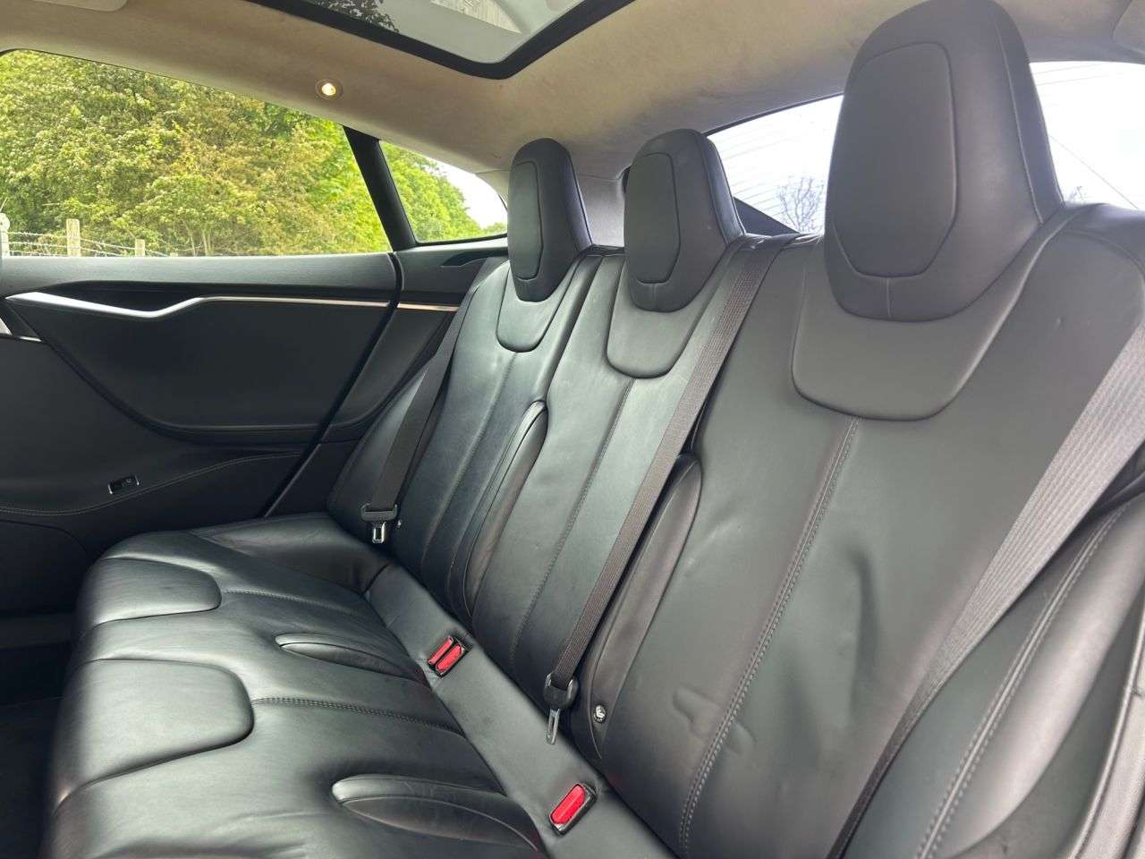 2015 TESLA MODEL S 2015 TESLA MODEL S