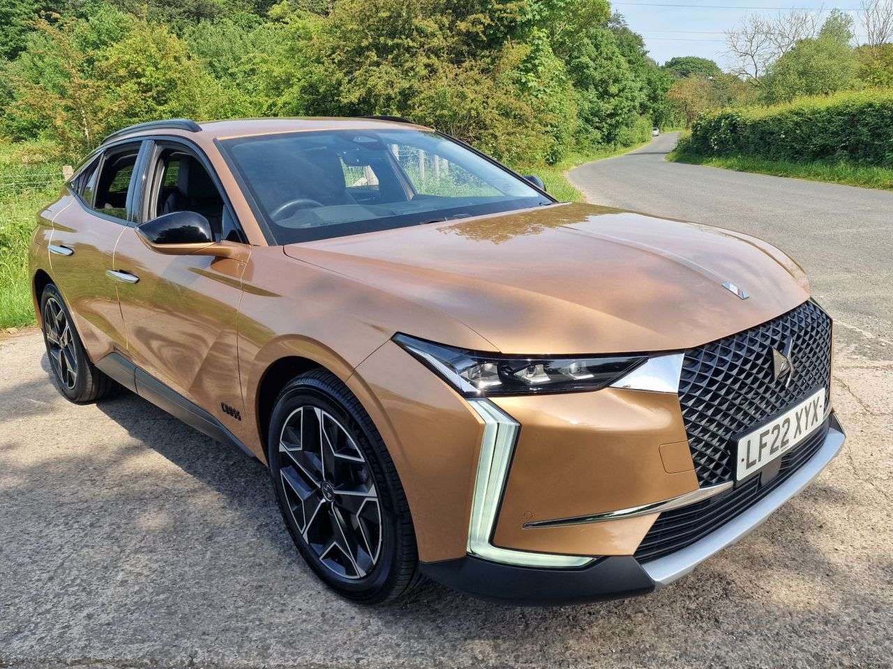 A 2022 DS AUTOMOBILES DS 4 1.6 E-TENSE 12.4kWh Cross Rivoli Hatchback 5dr Petrol Plug-in Hybrid EAT8 E A 2022 DS AUTOMOBILES DS 4 1.6 E-TENSE 12.4kWh Cross Rivoli Hatchback 5dr Petrol Plug-in Hybrid EAT8 E
