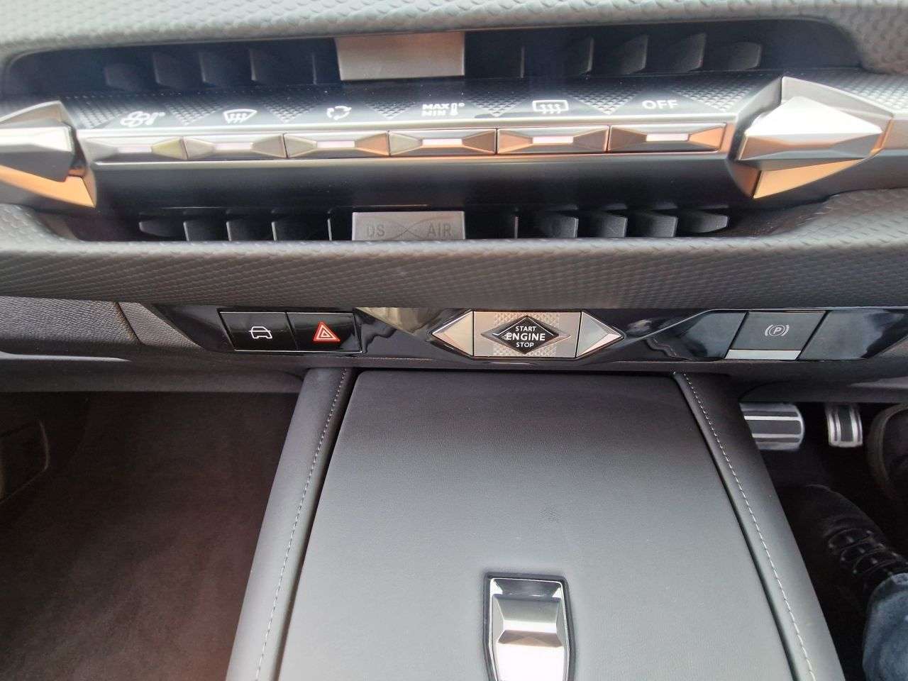 2022 DS AUTOMOBILES DS 4 2022 DS AUTOMOBILES DS 4