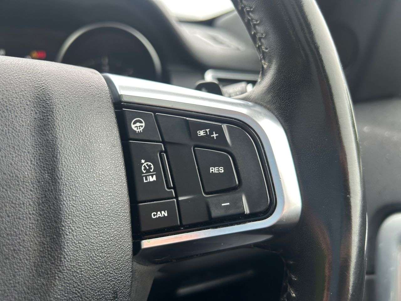 2018 LAND ROVER DISCOVERY SPORT 2018 LAND ROVER DISCOVERY SPORT