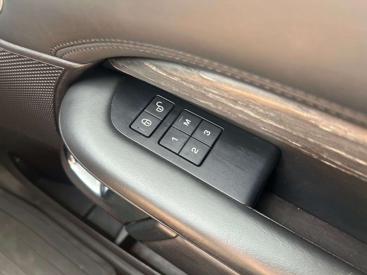 2018 LAND ROVER DISCOVERY 2018 LAND ROVER DISCOVERY