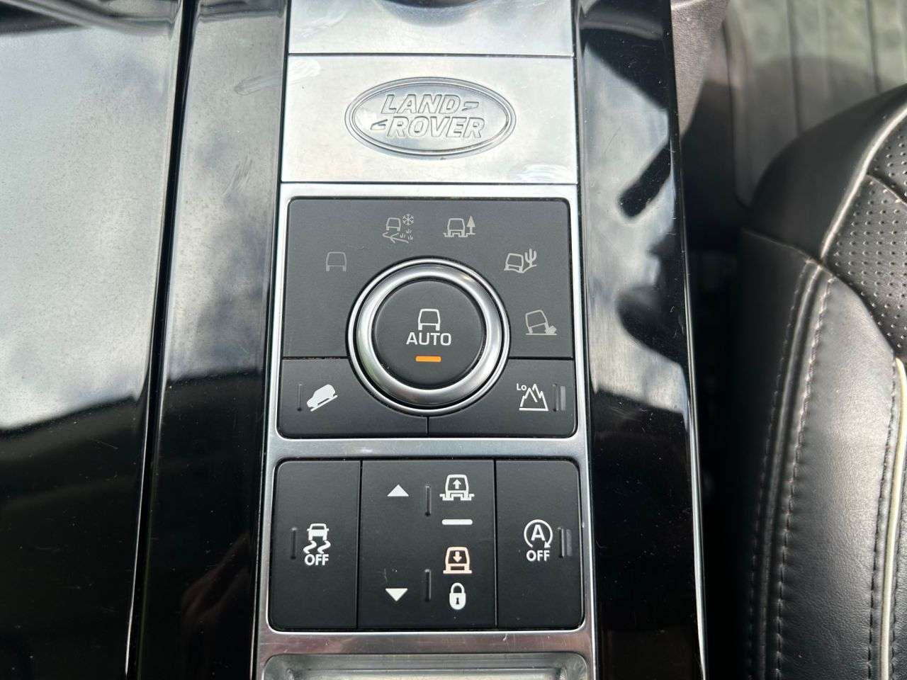 2018 LAND ROVER DISCOVERY 2018 LAND ROVER DISCOVERY