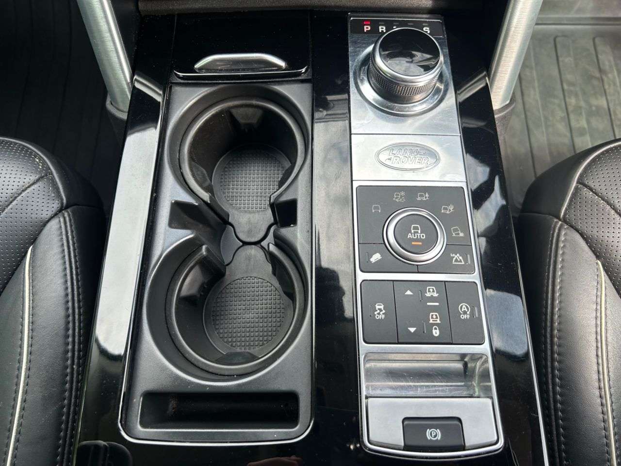 2018 LAND ROVER DISCOVERY 2018 LAND ROVER DISCOVERY