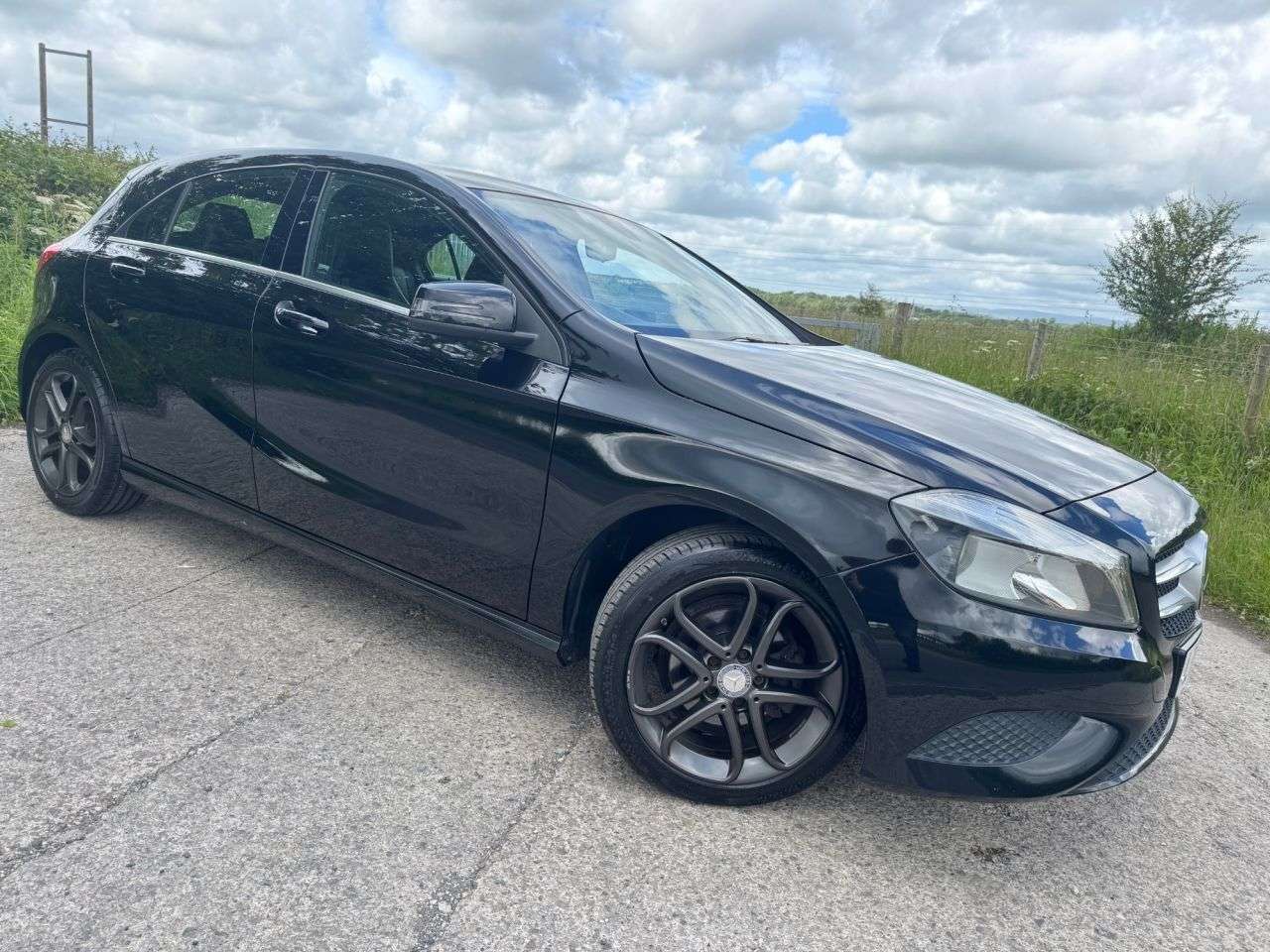 A 2014 MERCEDES-BENZ A-CLASS 1.5 A180 CDI Sport Hatchback 5dr Diesel Manual Euro 5 (s/s) (109 ps) A 2014 MERCEDES-BENZ A-CLASS 1.5 A180 CDI Sport Hatchback 5dr Diesel Manual Euro 5 (s/s) (109 ps)