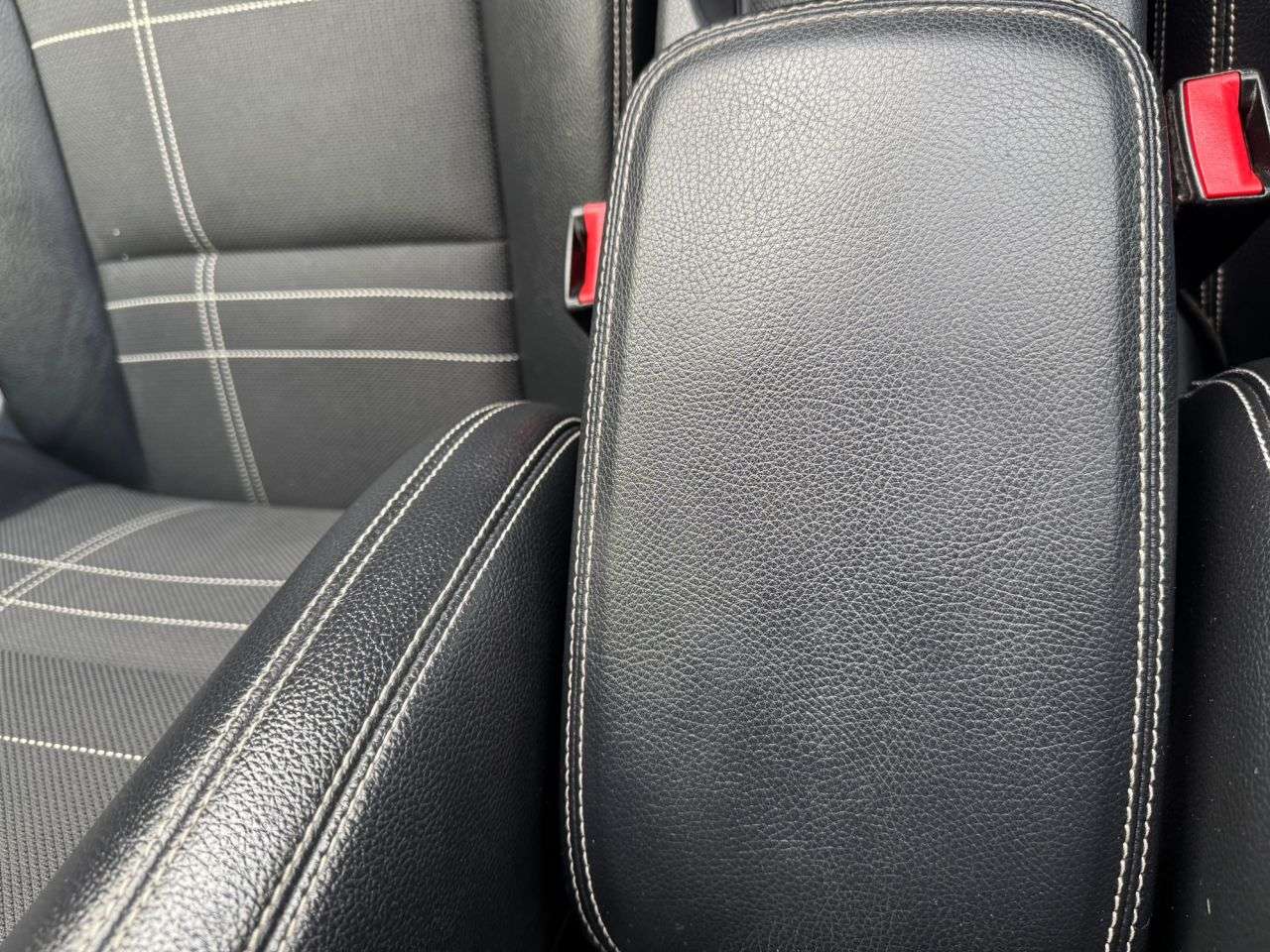 2014 MERCEDES-BENZ A-CLASS 2014 MERCEDES-BENZ A-CLASS