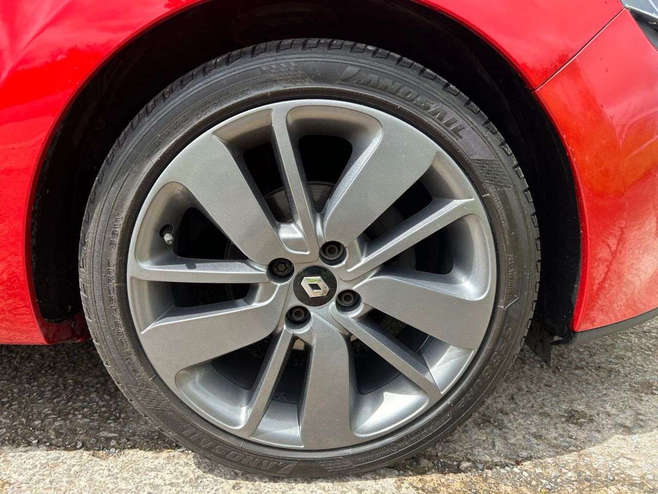 2015 RENAULT CLIO 2015 RENAULT CLIO