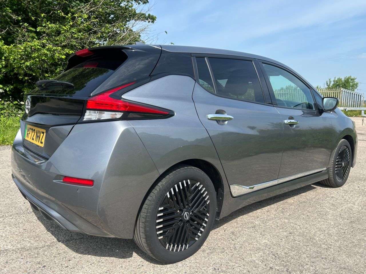 2022 NISSAN LEAF 2022 NISSAN LEAF