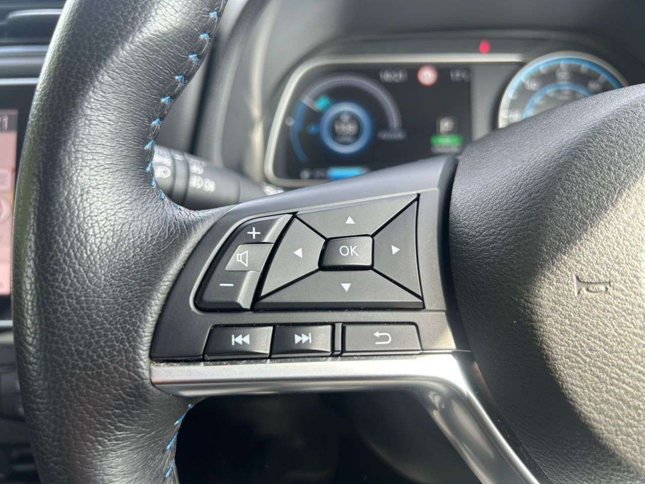 2022 NISSAN LEAF 2022 NISSAN LEAF